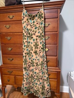 staud camilla crinkle chiffon maxi dress Staud Women's Camilla Crinkle Chiffon Maxi Dress - Syrah